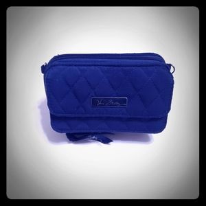 NWOT VERA BRADLEY All in One Cross Body Wallet